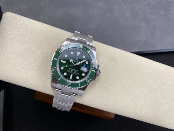 Top Replica Rolex Submariner Green Dial Hulk 46 0123Ecab42059Fef514543Fb99877Aae