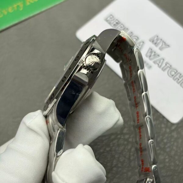 2A9B728B3Dea4A3667Ebc6Bd8Eb3747D