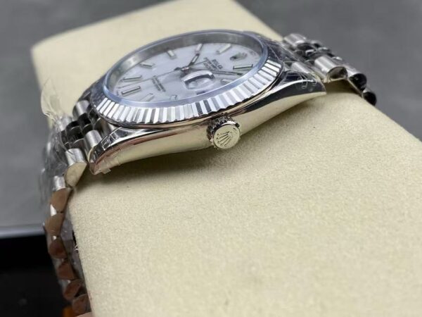 Réplica Aaaa+ Rolex Datejust 41 Acero Esfera Blanca Bisel Liso Reloj Oyster 126300 8 55F755990A78Cbc68D38B45914663Ceb