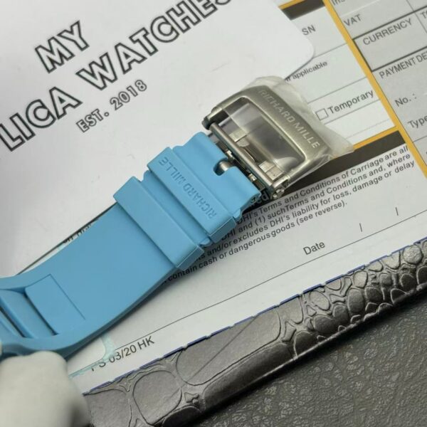 6884Eb8E4111Ad5270D20Ba227Dc7931