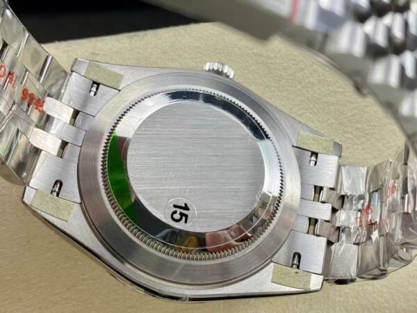Réplica Aaaa+ Rolex Datejust 41 Acero Esfera Blanca Bisel Liso Reloj Oyster 126300 9 940E225Ef8Dda4Cd857E8B2200666811