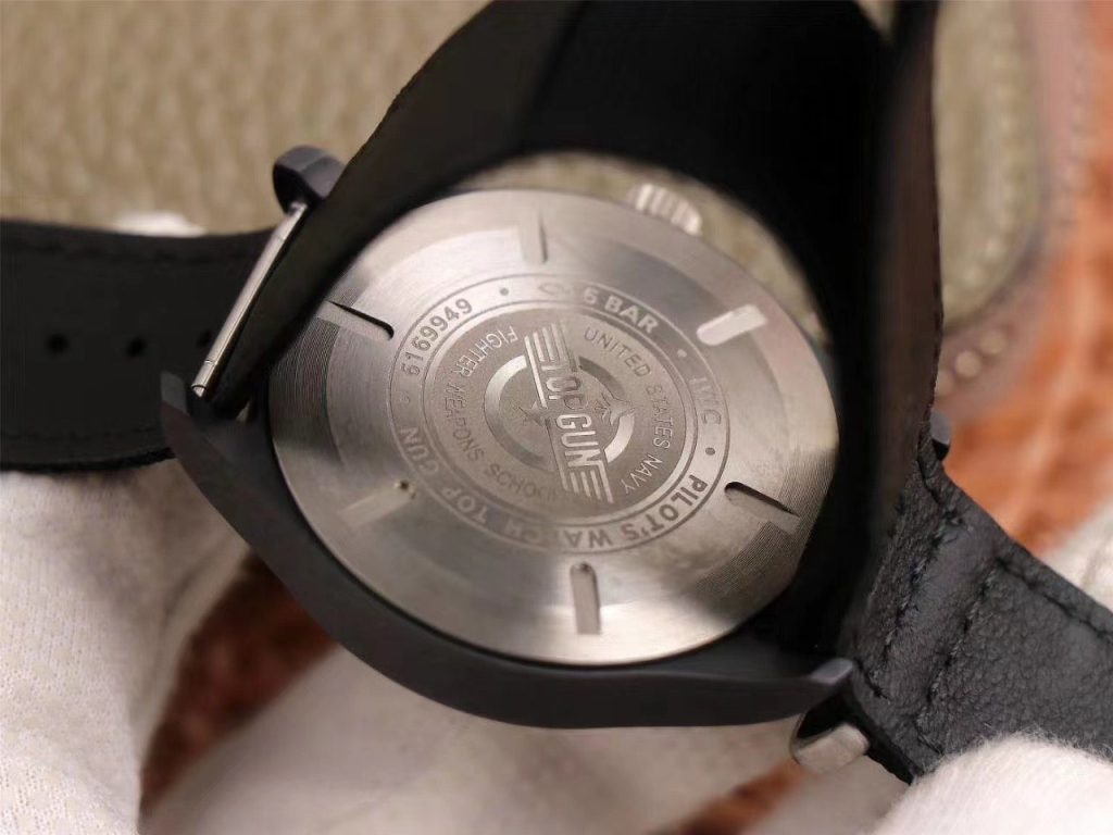 IWC Pilot Top Gun 2022 Replica
