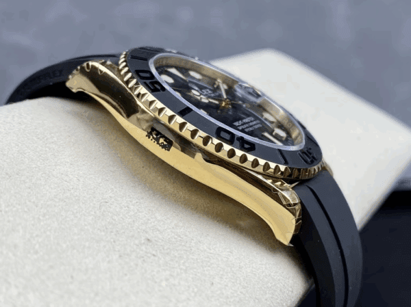 Replica Clone Rolex Yacht-Master 42 Yellow Gold 2022