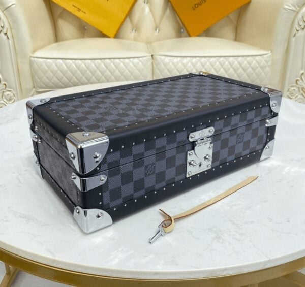 Big Replica Louis Vuitton 8 Watch Box Clone