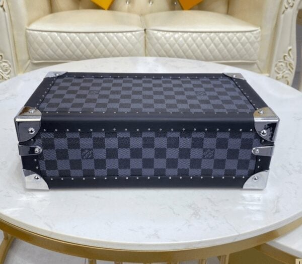 Big Replica Louis Vuitton 8 Watch Box Clone