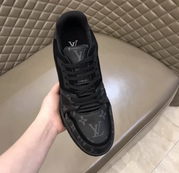 Black Louis Vuitton Top Quality Replica Shoes - Ip Empire Replica Watches