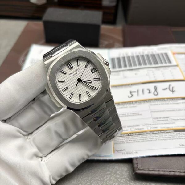 Réplica Patek Philippe Nautilus 5711 Esfera Blanca 3 B908C25521Aaa34035592C87517642Dc