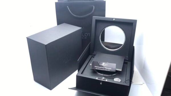 Replica Hublot Watch Box With Logo, Papers And Tags