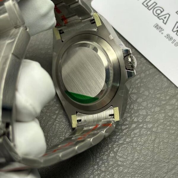 D9E288Aa84E9A0Cee7570Da468A7B61A