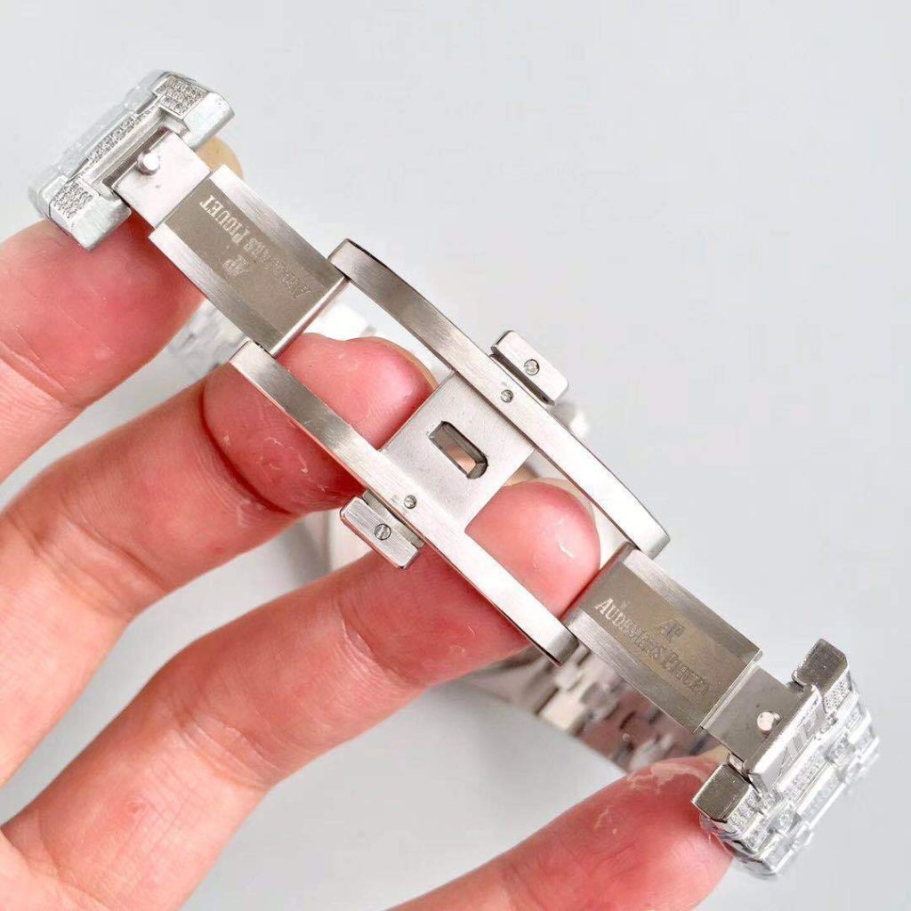 Replica AP Royal Oak Full Diamond