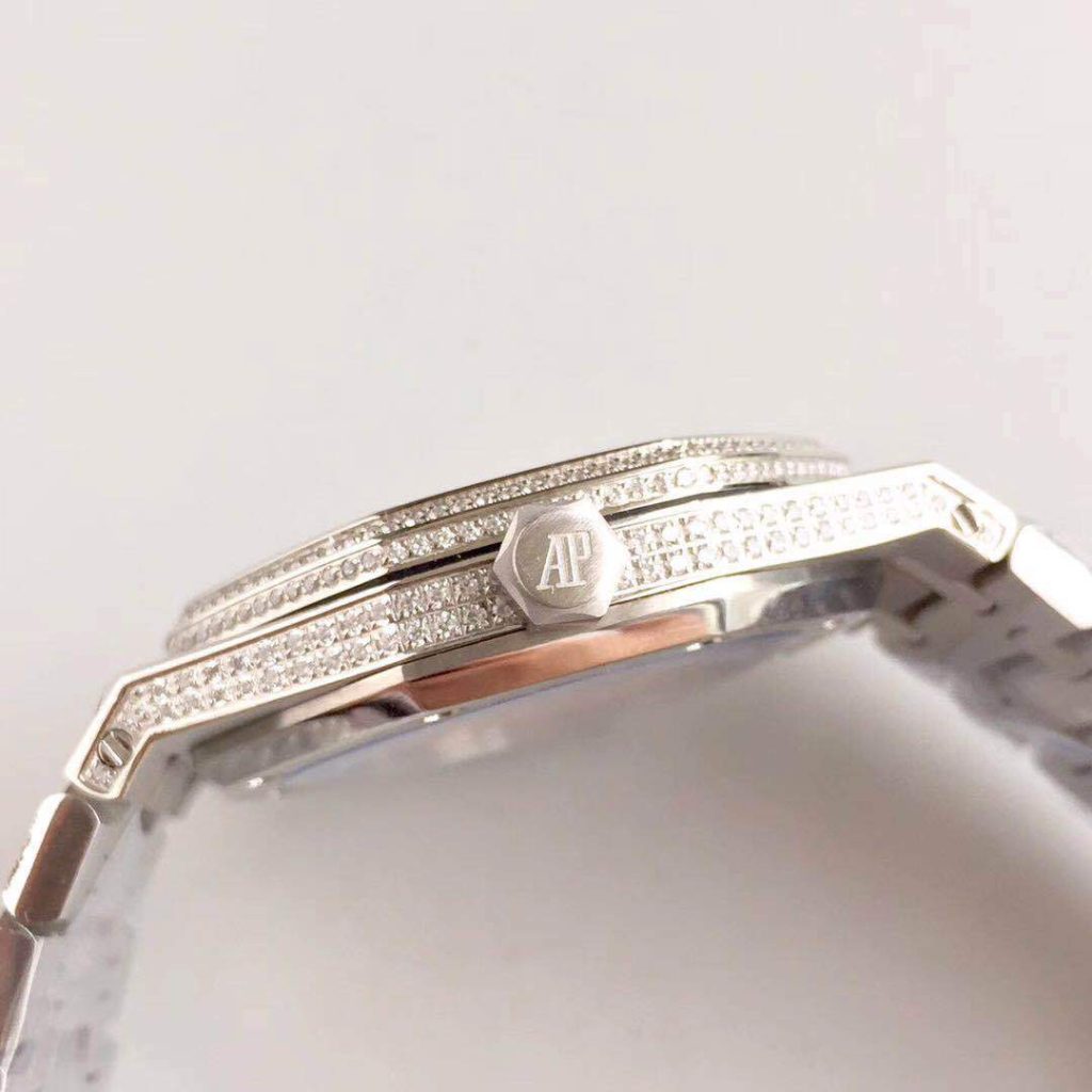 Replica AP Royal Oak Full Diamond