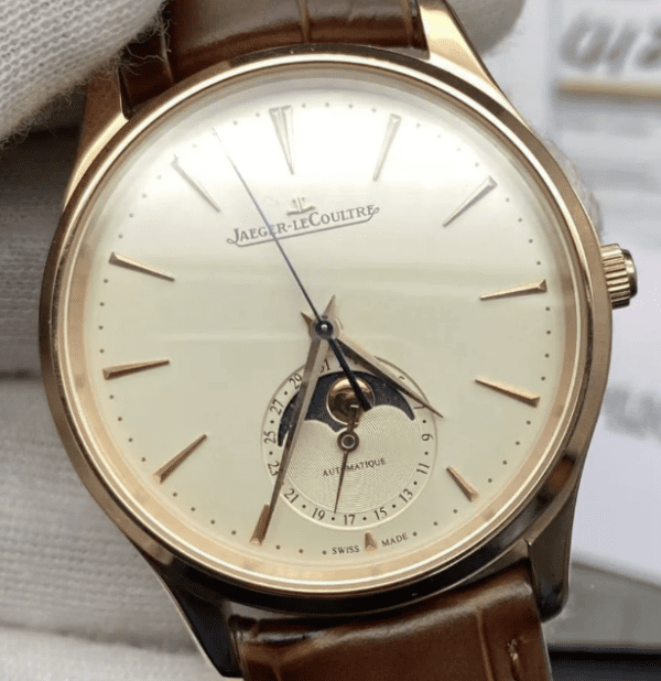 Replica Jaeger LeCoultre Master Ultrathin Moon Rose Gold 39 close up