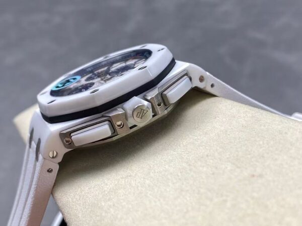 Replica Audemars Piguet Royal Oak Offshore 26402Cb.oo.a010Ca.01 Side Crown