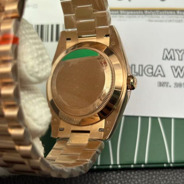 Replica Rolex Day-Date 40 Black Smoke Dial 38 F5108Fa9451B363F51F38F4Dbcd7225B