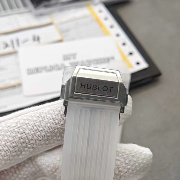 958223D5F2B44D50Cd5589B88979D7Dd 1