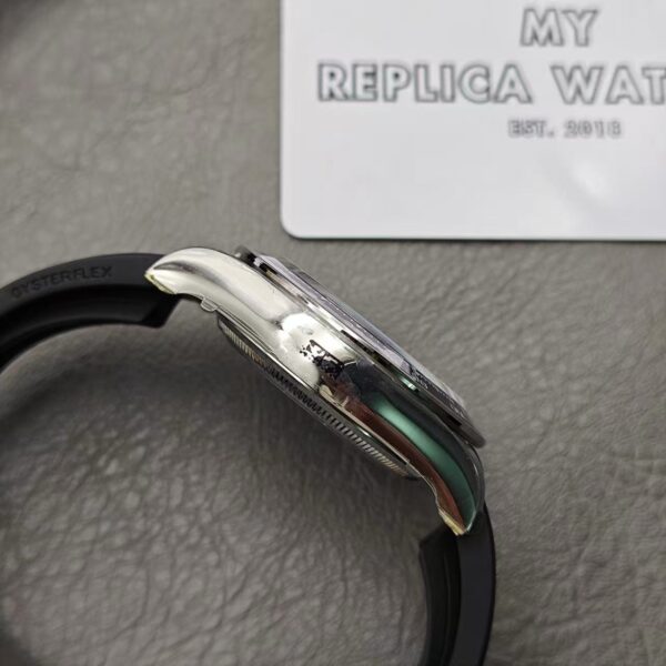 Replica Rolex Daytona Ghost Oysterflex Grey 116519 Super Clone Watch 9 D70492Ad6938340556F83Bd0Da3997Be