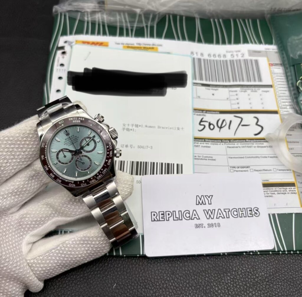 Super Clone Rolex Cosmograph Daytona Replica with Transparent Case Back and Oyster Bracelet