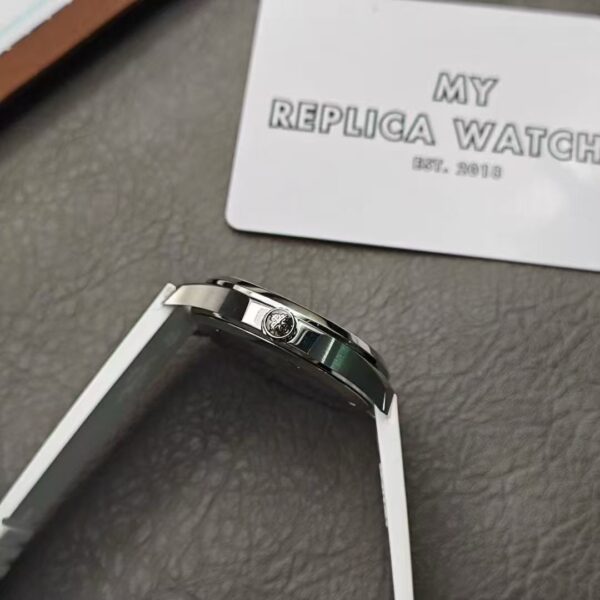 Replica Patek Philippe Aquanaut Diamond Watch 7 1Cb6E5E9415A504112953504C36A510F