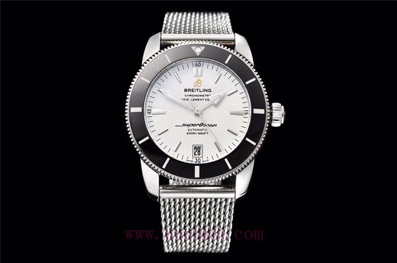 Replica Breitling Superocean UB2010 Men’s Watch