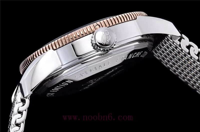 Replica Breitling Superocean UB2010 Men’s Watch