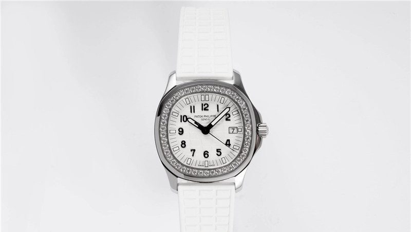 Replica Patek Philippe Aquanaut Diamond Watch