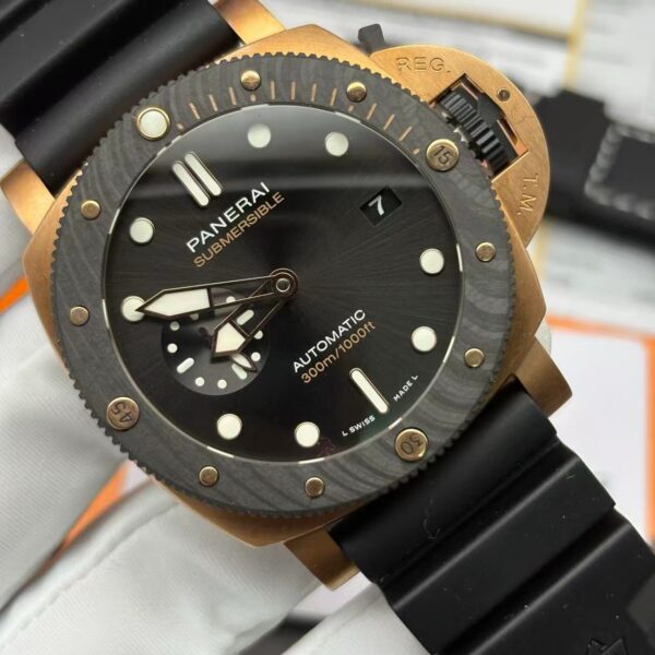 Replica Panerai Submersible Pam01070 Black Watch 25 66C6B4Fe40B30E2C40704047319Cb716 1