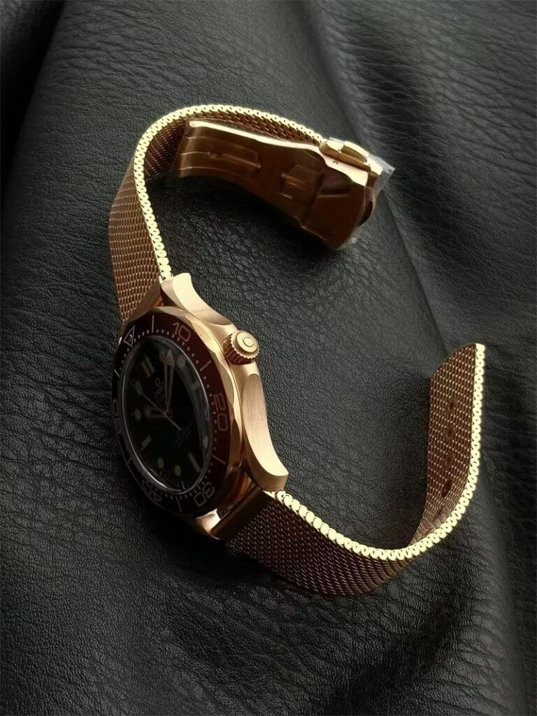 Replica Omega Seamaster 007 Burgundy Watch