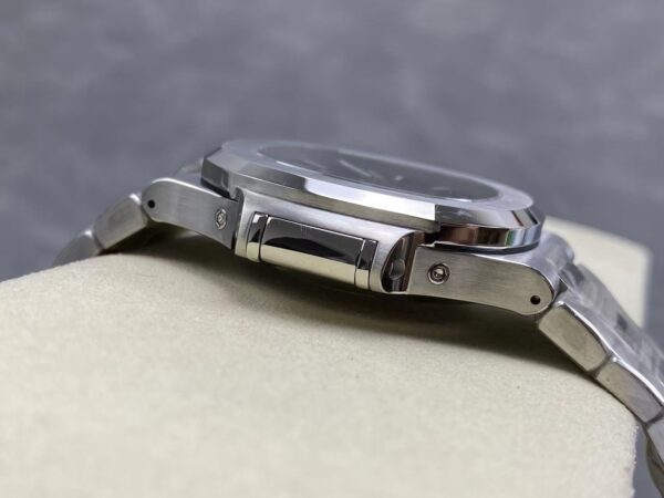 888Cd5Bd30Cf221Cdadee1808E6577A7