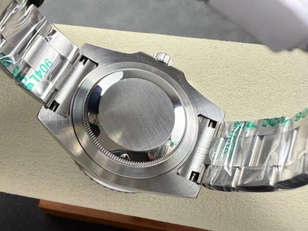 912Ff0Ad7418C402306C2F8501Cd4264