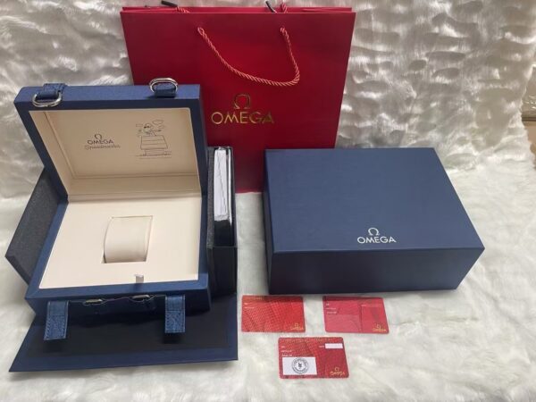 Omega Snoopy Replica Watch Box