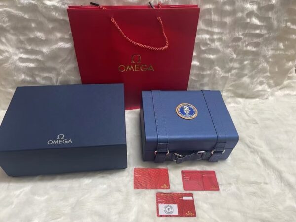 Omega Snoopy Replica Watch Box
