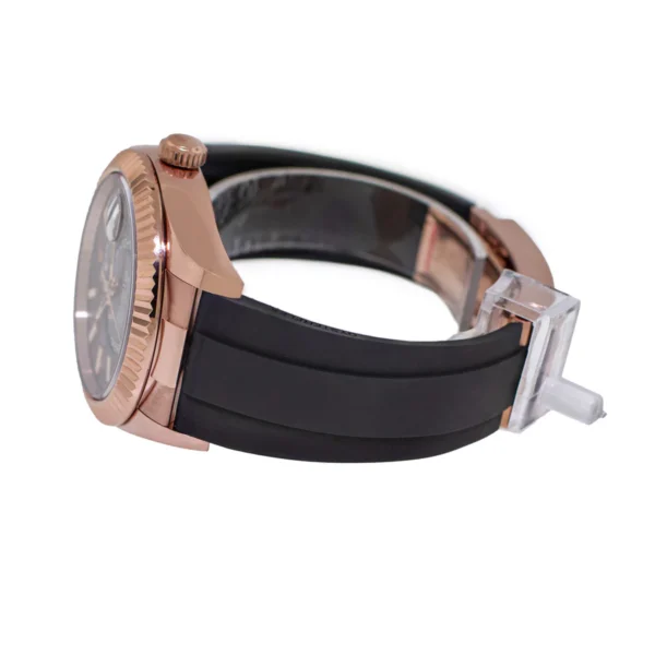 Rolex Sky Dweller 326935 0007 Sro Automatic Everose Rhodium Dial Rubber Strap Replica1 1