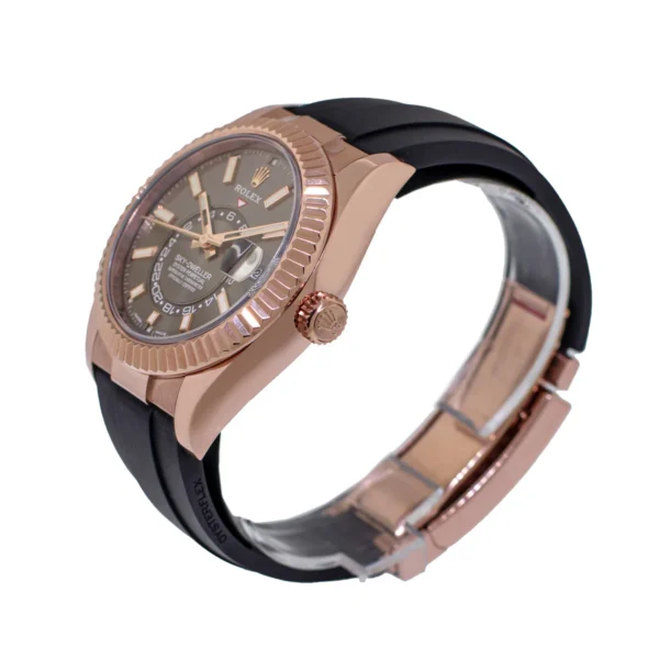 Rolex Sky Dweller 326935 0007 Sro Automatic Everose Rhodium Dial Rubber Strap Replica1