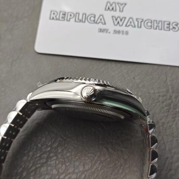 Rolex Sky-Dweller Blue Dial Stainless Steel 336934 Jubilee Replica 7 C401Ff647Dedd1C1176D6Edb9A1C82C0