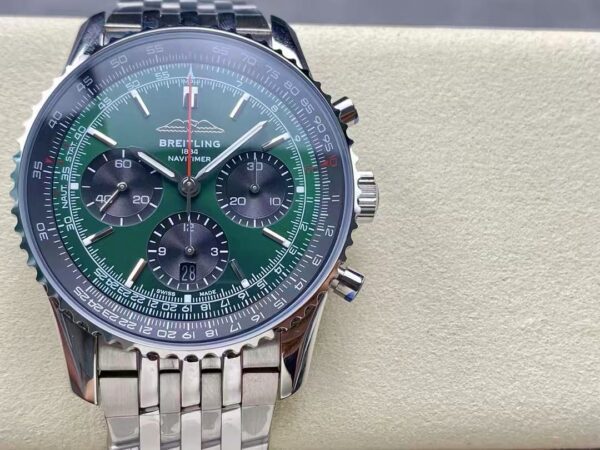Replica Breitling Navitimer Men Automatic Green Stainless Steel Watch Ab0137241L1A1 2 22758Ef4A19E965F98949073576E1E5B