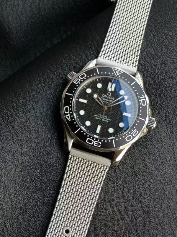 Replica Omega Seamaster No Time To Die Watch James Bond – Black Dial And Bezel