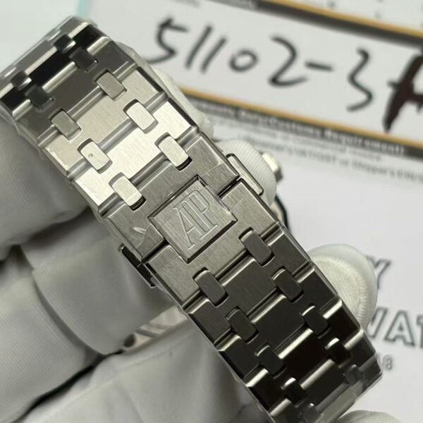 Audemars Piguet Royal Oak Tourbillon 26522Ti.oo.1220Ti.01