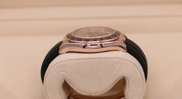 Superclone Rolex Daytona Sundust Dial In Everose Gold 126515Ln