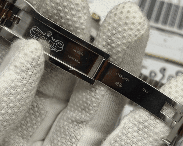 Superclone Rolex Sky-Dweller Bright Black Dial 336933 Jubilee 38 Screenshot 2025 10 28 At 2.57.14 Am