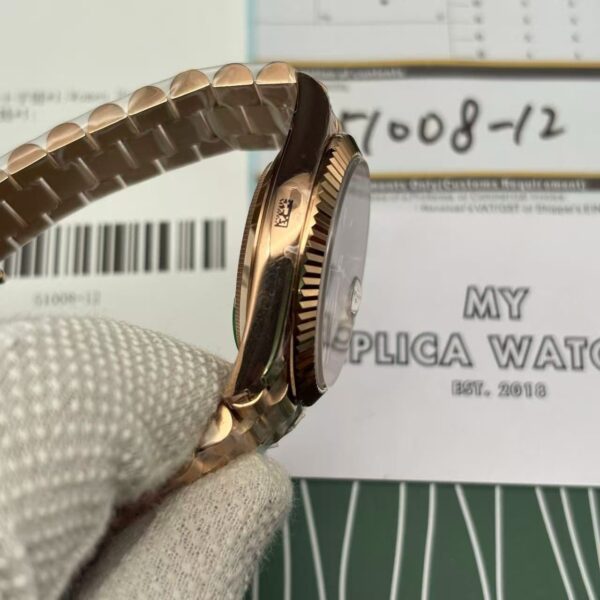 Superclone Rolex Day-Date Rose Gold | Smokedial 228235 40 Mm 31 A445Ef25A8Ba4Ee33Fe1484F69Fdc500