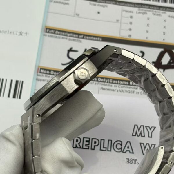 Audemars Piguet Royal Oak Tourbillon 26522Ti.oo.1220Ti.01