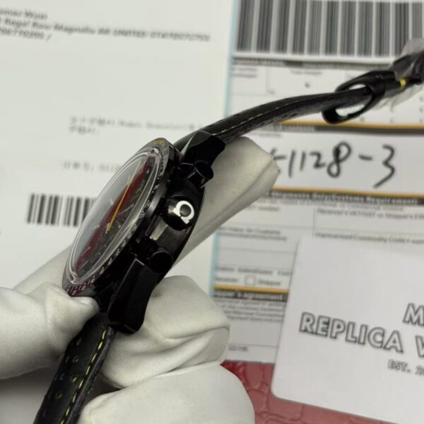 Replica Omega Speedmaster Men Automatic Black Leather Watch O31192443001001 6 C486933407B5D9Eab8Dc15452B0Ab012