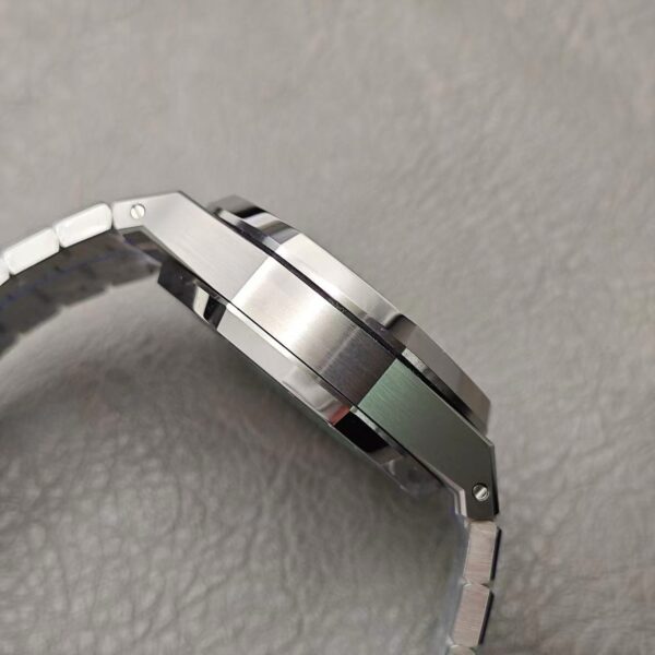 0Ee07B5C1Eeb66139C7D79Eb1D74A93A