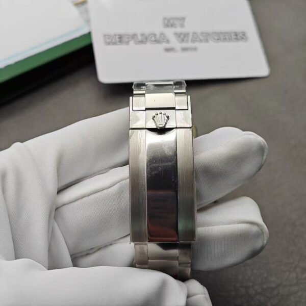 Replica Rolex Submariner “Cookie Monster” Black Dial 126619Lb Superclone 5 50Bf432D0C51235F350661D8263522Fb