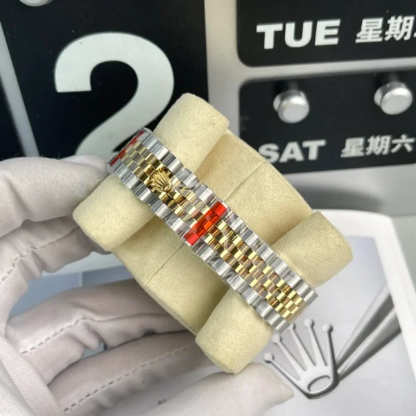 Rolex Datejust Champagne Dial 116243 36 Mm 8