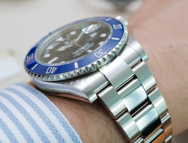 Rolex Submariner 126619Lb Watch 9