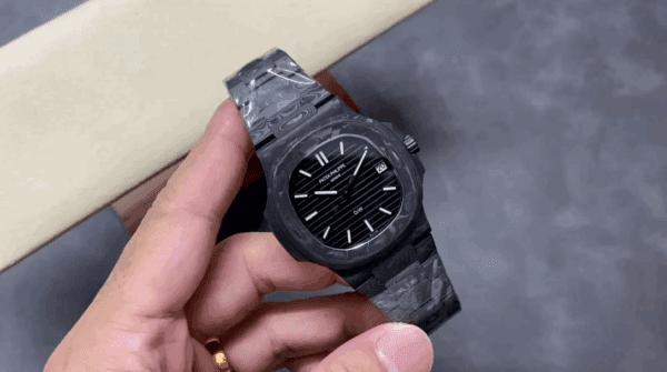 Replica Patek Philippe Nautilus Carbon Fiber Case Black Dial 5711 40Mm 24 Replica Patek Philippe Nautilus Carbon Fiber Case Black Dial 5711 40Mm