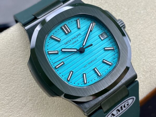Replica Patek Philippe Nautilus Blue Dial 5711 40Mm 21 Replica Patek Philippe Nautilus Blue Dial 5711 40Mm