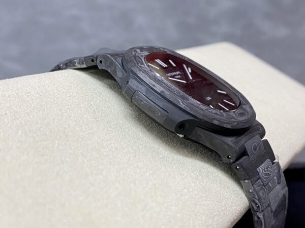Replica Patek Philippe Nautilus Carbon Fiber Case Black Dial 5711 40Mm 29 Replica Patek Philippe Nautilus Carbon Fiber Case Black Dial 5711 40Mm