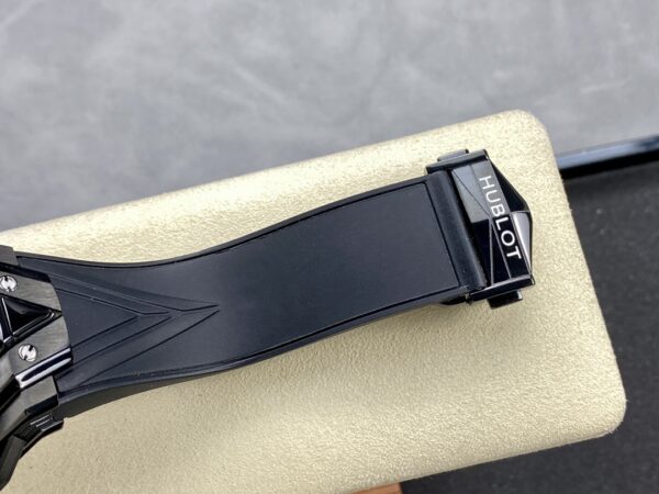 Replica Hublot Big Bang Sang Bleu Ii Black Magic 418.Cx.1107.Rx.mxm22 29 Replica Hublot Big Bang Sang Bleu Ii Black Magic 418.Cx.1107.Rx.mxm22